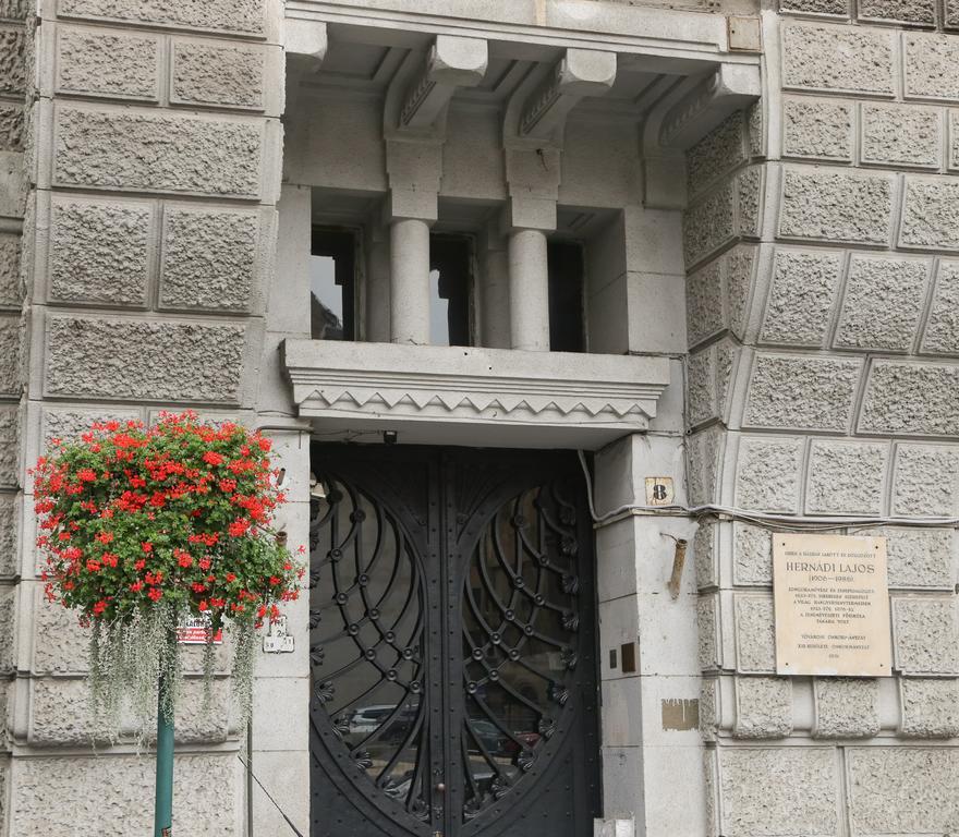 Central Apartment Budapeste Exterior foto